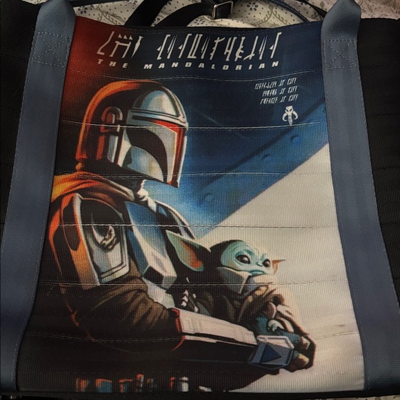 Harveys The Mandalorian Tote - Picture 1 of 4